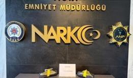 Ağrı'da İran'dan gelen tırda 1 kilo 220 gram uyuşturucu ele geçirildi