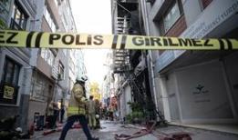 Bakırköy'de bir otelde çıkan yangında 12 kişi yaralandı