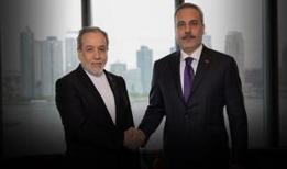 Bakan Fidan, İran Dışişleri Bakanı Erakçi ile New York'ta bir araya geldi