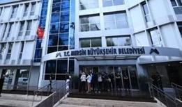 3 belediyeye yolsuzluk operasyonu: Mersin Büyükşehir Belediye Başkanı Vahap Seçer gözaltına alındı