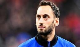 İtalyan devi Hakan Çalhanoğlu için imzaya hazır