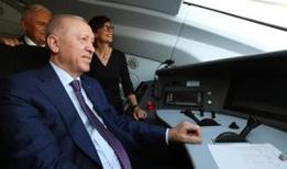 Cumhurbaşkanı Erdoğan'dan Marta Kos'a: Biz buradayken korkmayın