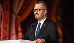 &amp;#x130;leti&amp;#x15F;im Ba&amp;#x15F;kan&amp;#x131; Duran: Fikirden diyalo&amp;#x11F;a gelece&amp;#