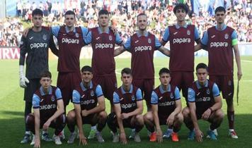 Trabzonspor U19 Barcelona'ya 4-1 yenilerek Avrupa ikincisi oldu