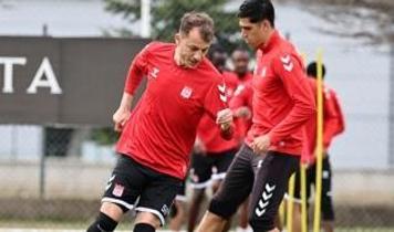 Sivasspor, Galatasaray maçı için antrenmanları sürdürüyor