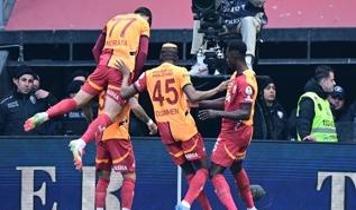 Galatasaray fark attı! Sivasspor'u ilk yarıda bulduğu 4 golle geçti