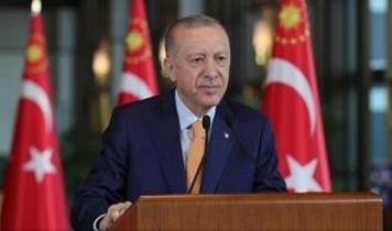 Cumhurbaşkanı Erdoğan, Fatih Karagümrük'ü canıgönülden tebrik etti