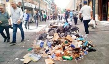 İzmir'i çöp dağları esir aldı