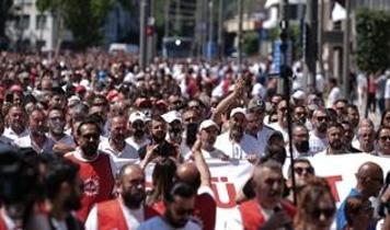 İzmir'de İZELMAN ve EGEŞEHİR işçilerinin grevi 7. gününde devam ediyor