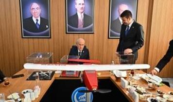 MHP Genel Başkanı Bahçeli'den Ülkü Ocakları Eğitim ve Kültür Vakfına bayram ziyareti