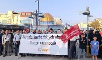 Van'da Gazze'ye yolcusu "Madleen" gemisine destek