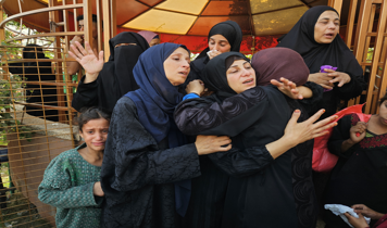 Soykırımcı İsrail'in saldırıları sonucu Gazze'de 69 Filistinli şehit edildi