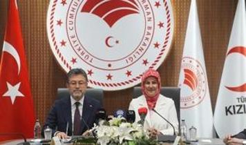 Türk Kızılay'a bir ünite kan bağışı yapanlara üç fidan dikilecek