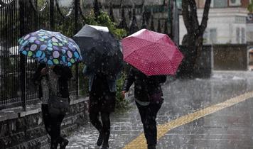 Meteorolojiden 23 il için "sarı" kodlu uyarı: Kuvvetli sağanak ve fırtınaya dikkat!