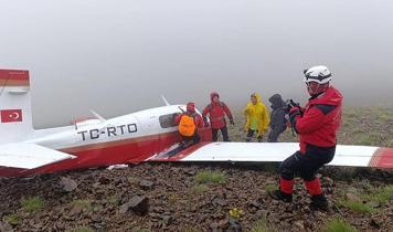 Kaçkar Dağları'nda düşen uçağın enkazına ulaşıldı: Pilot hayatını kaybetti, diğer kişi ise kurtarıldı