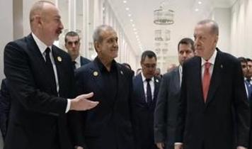 Aliyev ve Pezeşkiyan'ın samimi görüntüleri gündemde: Bura öz ata vatanındır