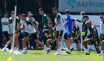 Fenerbahçe Trendyol Süper Lig'de 2025-2026 sezonu hazırlıklarına başladı