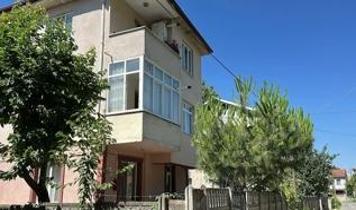 Düzce'de karısı tarafından bıçaklanan kişi öldü