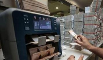 Resmi Gazete'de yayımlandı! Bankalar, tüketici kredilerinde emekli maaşına bloke koyabilecek