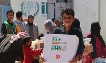 İHH, Bedevi ailelere yardım ulaştırdı