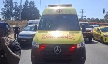 Netanya'da otobüs durağına dalan sürücü kaçtı: 8 Yaralı