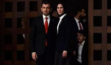 Selçuk Bayraktar Next Sosyal'e katılan eşini bu sözlerle karşıladı