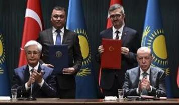 Türkiye ve Kazakistan'dan medya diplomasisi! İletişim Başkanı Duran'dan imzalanan anlaşmaya ilişkin açıklama