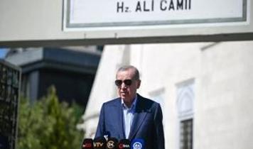 Cumhurbaşkanı Erdoğan, cuma namazını Hz. Ali Camisi'nde kıldı
