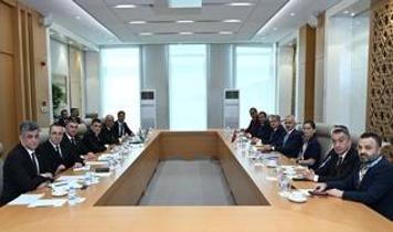 Bakan Uraloğlu, Türkmenistan'da üst düzey yetkililerle görüştü