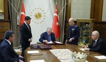 YAŞ kararları açıklandı! Genelkurmay Başkanlığına Selçuk Bayraktaroğlu atandı