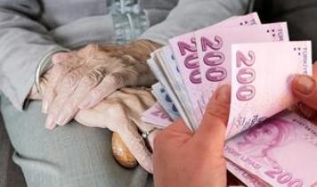 Yaşlı ve engelli aylıkları hesaplara yatırıldı
