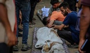 Soykırımcı İsrail'in Gazze saldırılarında 18 Filistinli şehit oldu