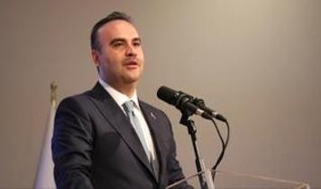 Bakan Kacır: Savunma sanayisinde attığımız adımlarla tam bağımsız Türkiye iddiamızı tahkim ettik