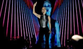 Derya Uluğ'dan Erzurum konserinde Gazze mesajı!