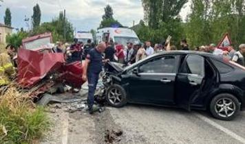 Balıkesir'de feci kaza! 1 ölü, 3 yaralı