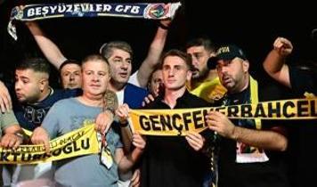 Milli futbolcu Kerem Aktürkoğlu "Fenerbahçe" için İstanbul'da! "Bu transferi çok istedim"