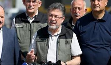 Bakan Yumaklı: Şu an için aktif bir yangın yok