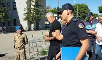 Manavgat'ta rüşvet operasyonu... Antalya'da eski belediye başkanı ve kardeşi adliyede!
