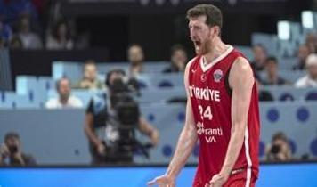 Ercan Osmani, kariyer rekorunu Yunanistan karşısında kırdı!