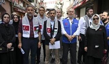 Üsküdar'dan Gazze'ye Gönül Köprüsü! Valide-i Cedid Camisi'nin avlusunda Hayır Çarşısı kuruldu