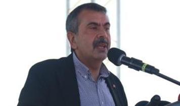 Bakan Tekin: Milli ve yerli bir müfredat sistemi oluşturduk