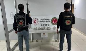 X-ray şüphesi aramayı genişletti: İran'dan gelen tırdan kilolarca eroin çıktı