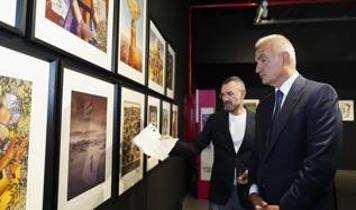 Kültür ve Turizm Bakanı Ersoy, Filistinli sanatçıların "Hala Yaşıyorum" sergisini gezdi