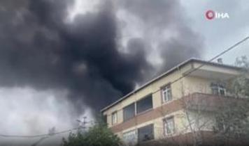 Ataşehir'de bir fabrikada çıkan yangın söndürüldü