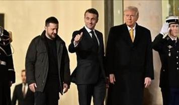 Zelenskiy mühimmat peşinde: Trump ve Macron ile telefonda görüştü