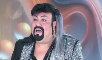 Güllü'nün oğlu Kobra Murat hakkında suç duyurusunda bulundu!