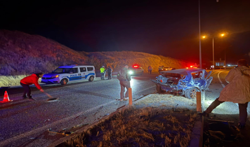 Yozgat'ta direğe çarpan otomobilin sürücüsü hayatını kaybetti