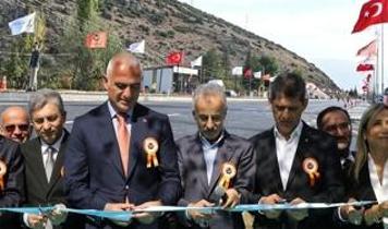Antalya'da proje açılışı: Seyahat süresi 26'dan 18 dakikaya indi!