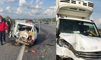 İstanbul-İzmir Otoyolu'nda kamyonet otomobille çarpıştı: 1 ölü, 1 yaralı