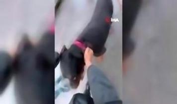 Rottweiler dehşeti! Ağızlıksız köpeğin saldırısı kask kamerasında